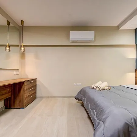 2 Bedroom Terrace & Side Sea Views, 3 Min To 斯利马